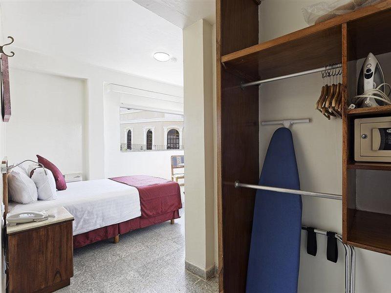 Olmeca Plaza Urban Express Hotel Виляермоса Екстериор снимка
