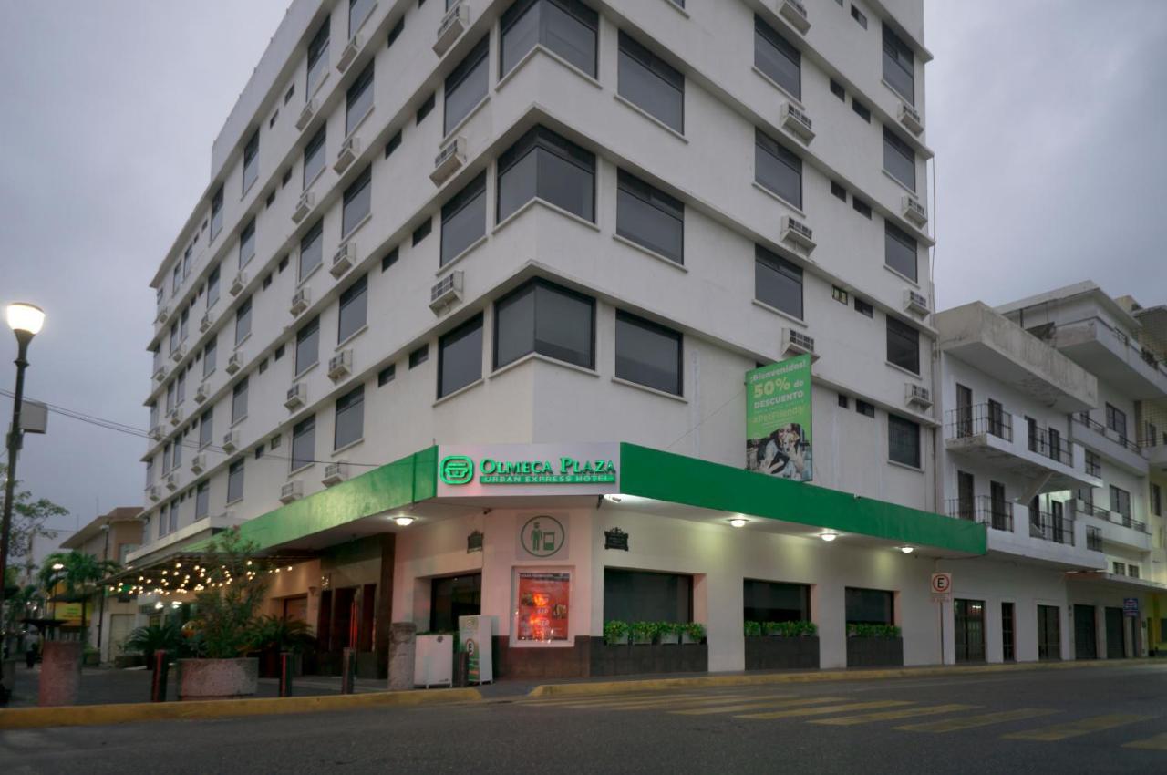 Olmeca Plaza Urban Express Hotel Виляермоса Екстериор снимка