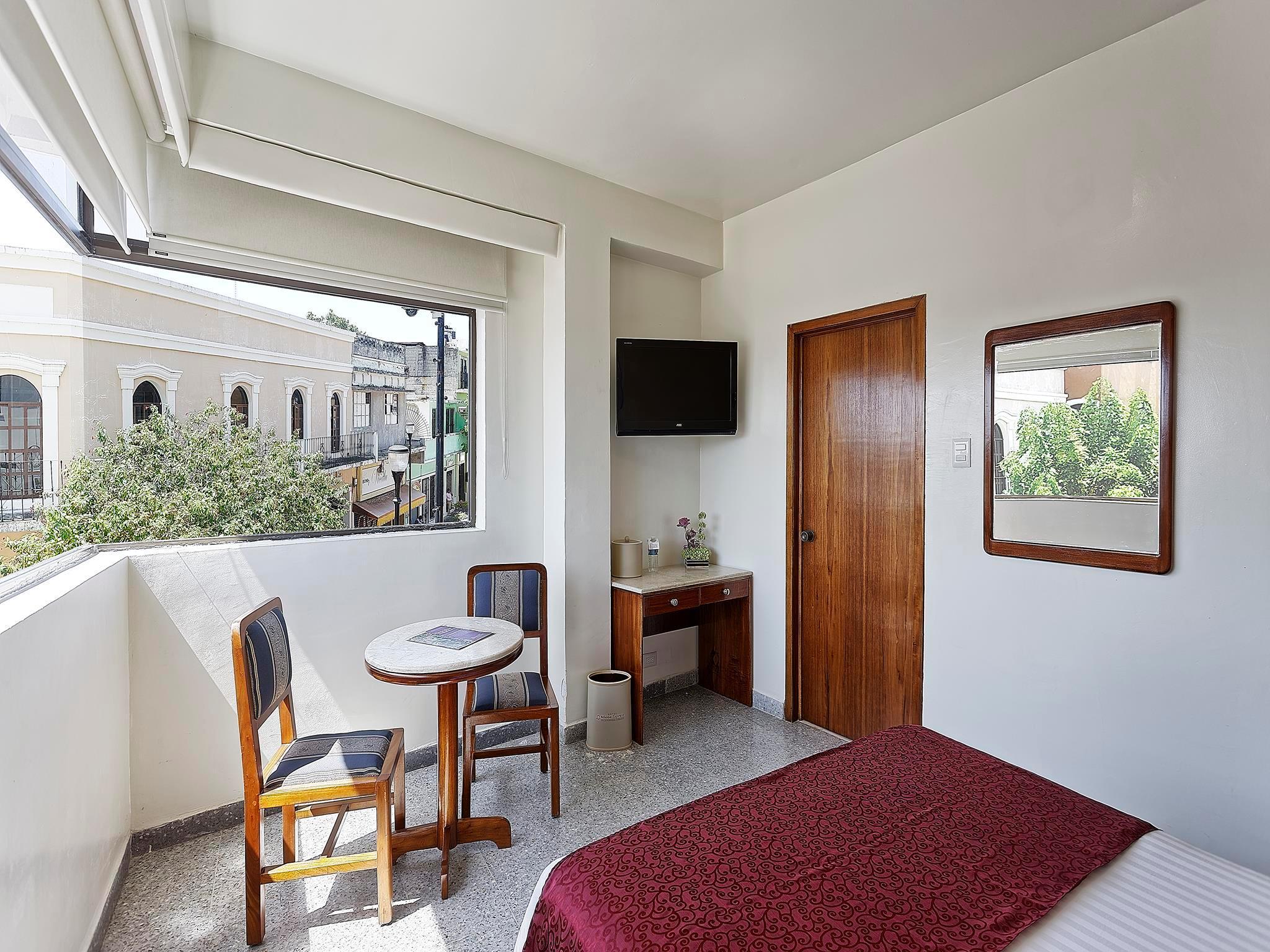 Olmeca Plaza Urban Express Hotel Виляермоса Екстериор снимка