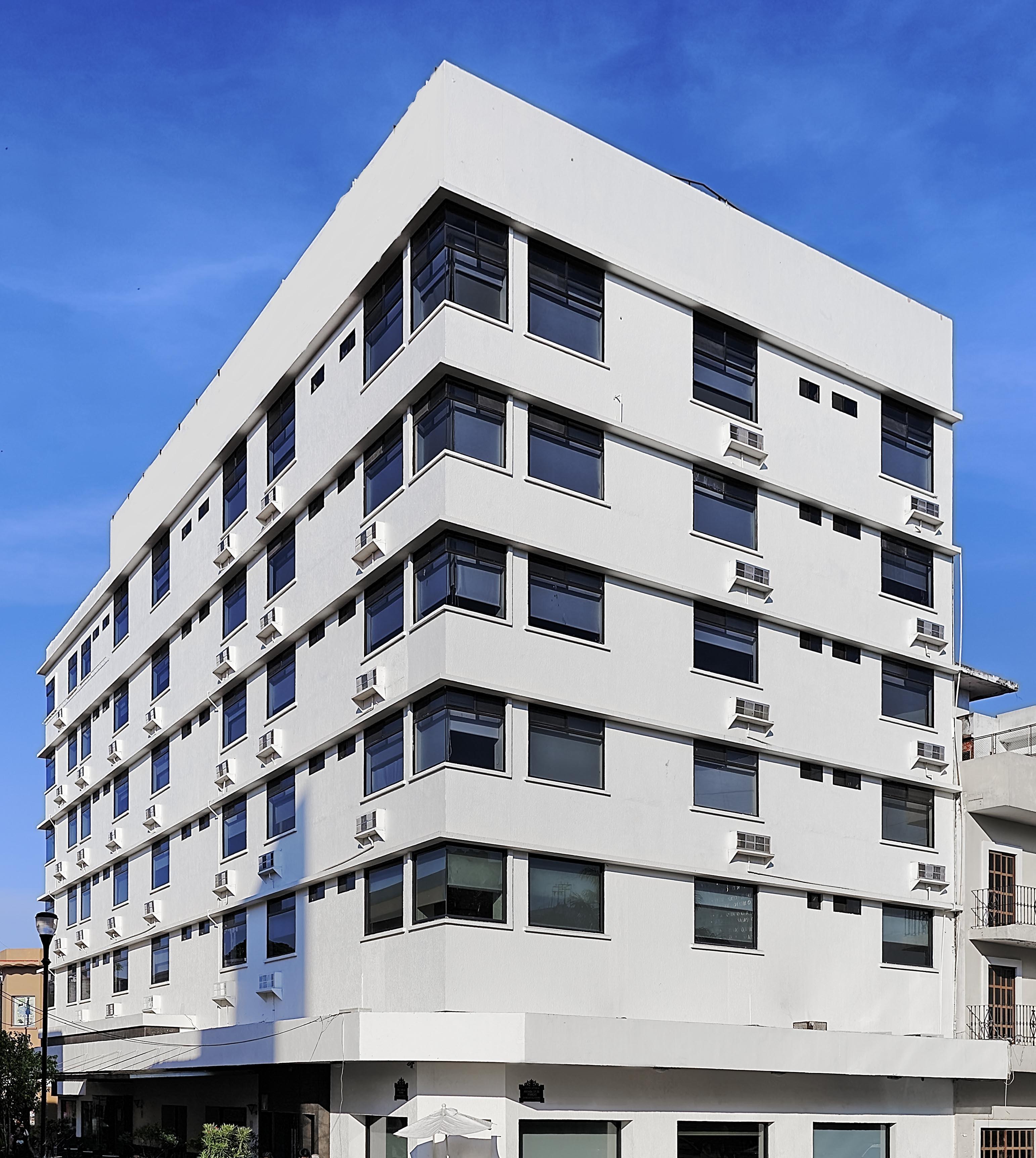 Olmeca Plaza Urban Express Hotel Виляермоса Екстериор снимка