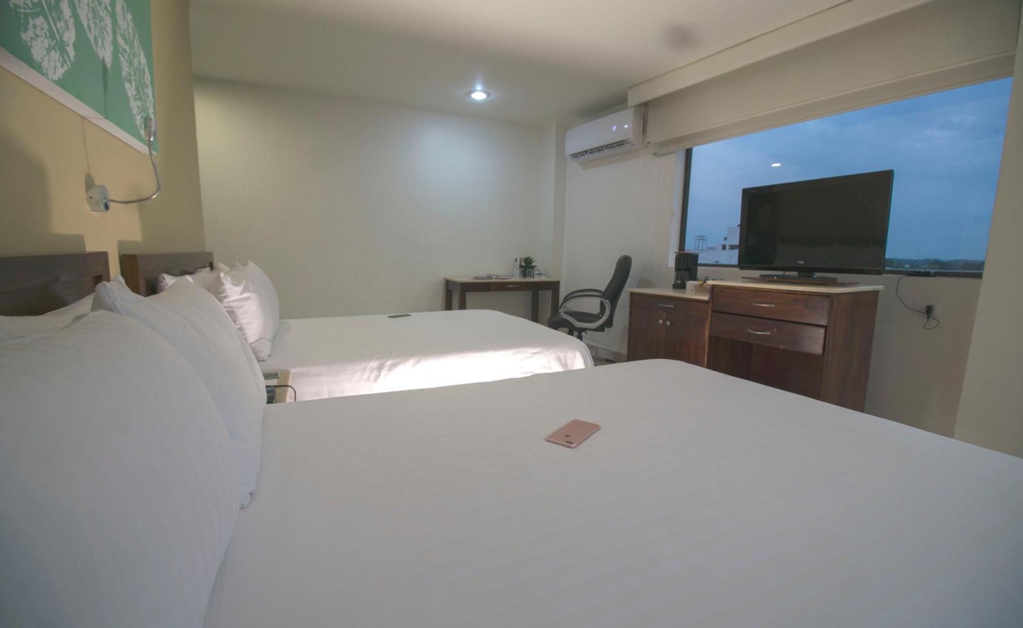Olmeca Plaza Urban Express Hotel Виляермоса Екстериор снимка